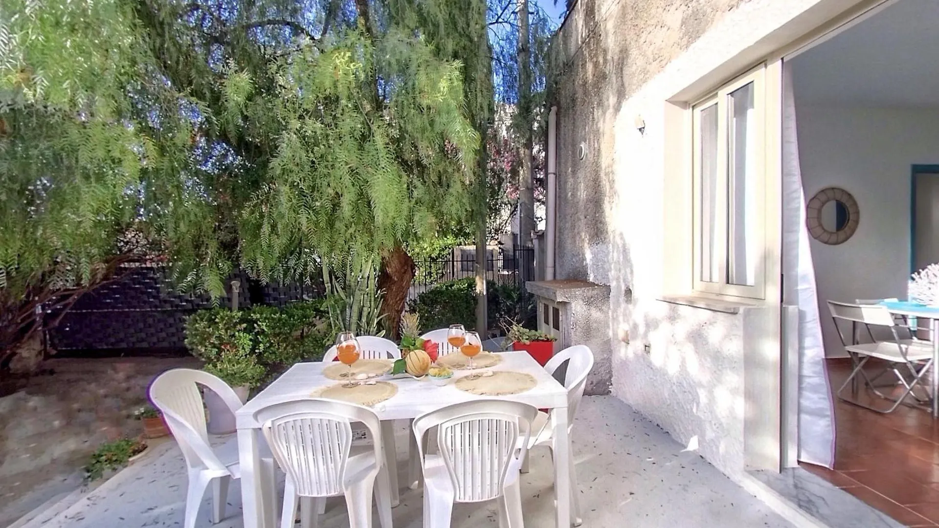 Holiday Home Green Paradise Palermo